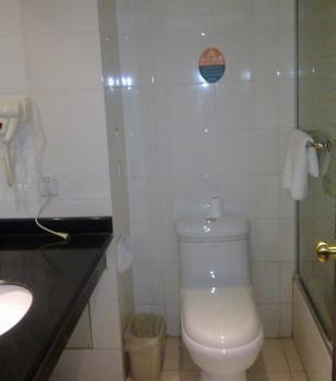 Green Tree Inn Gaoyou Tonghu Road Beihai Express Hotel Yangzhou Dış mekan fotoğraf